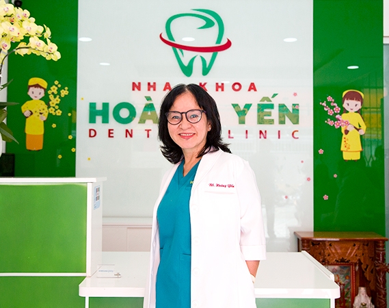BS Hoàng Yến — Giám đốc · Bác sĩ Nha khoa