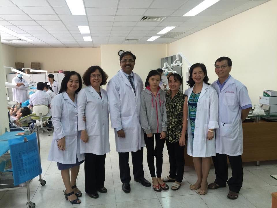 Thảo luận và chia sẻ kinh nghiệm xử lý ca lâm sàng phức tạp cùng đồng nghiệp chuyên khoa