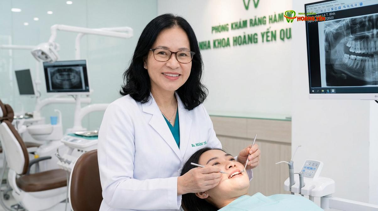 BS. Nguyễn Thị Hoàng Yến tư vấn niềng răng tại Nha Khoa Hoàng Yến