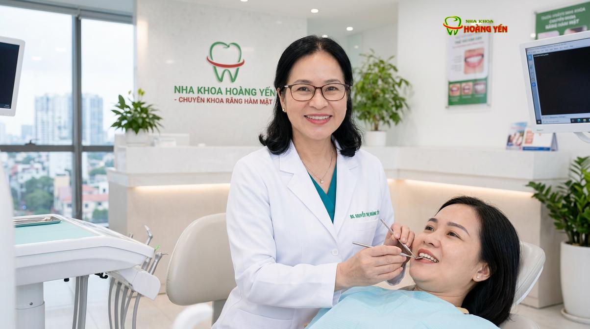 BS. Nguyễn Thị Hoàng Yến tư vấn niềng răng tại Nha Khoa Hoàng Yến